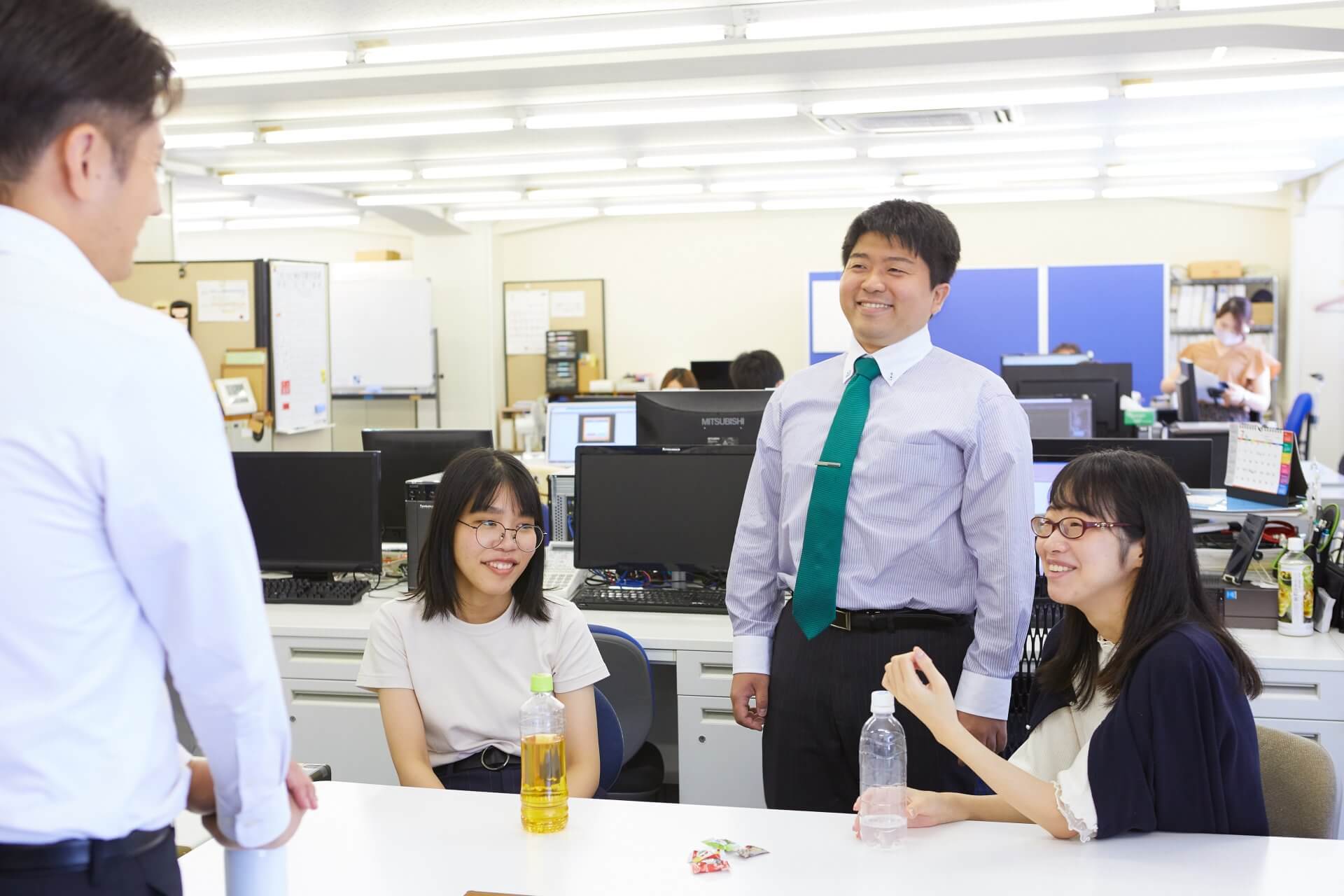 採用情報